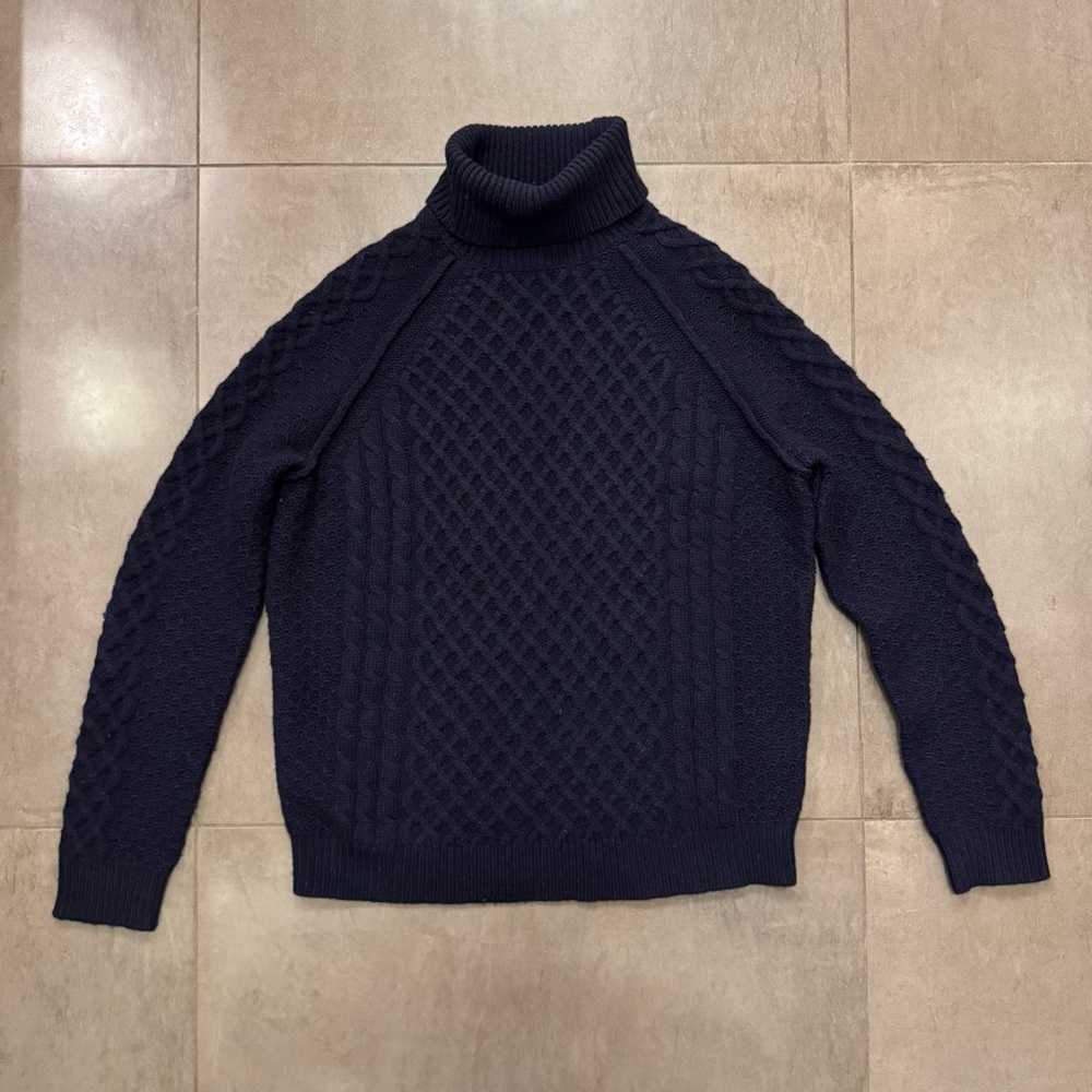 Vince Women's Navy Blue Cable Knit Turtleneck Sweater